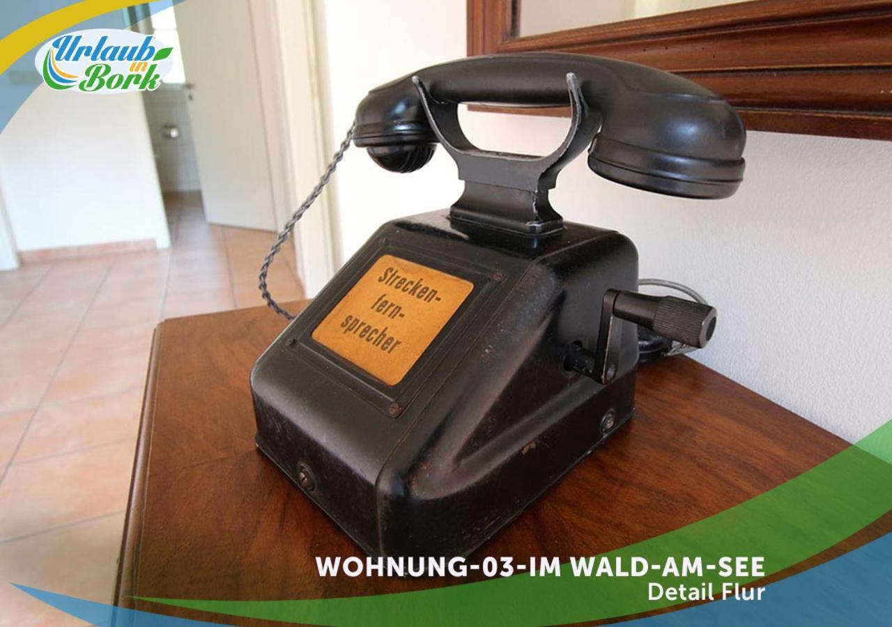 Jagd-Angler-Suite-03-Im-Wald-Am-See 屈里茨 外观 照片